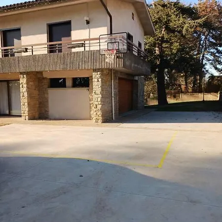 Fantastico Chalet Para Familias Y Grupos Holiday home *