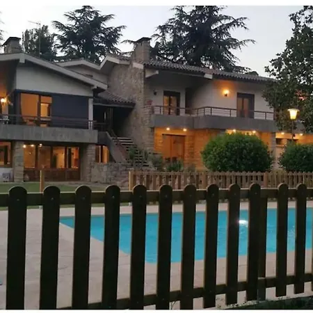 Holiday home Fantastico Chalet Para Familias Y Grupos *